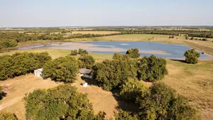 Image of Beautiful quiet home with private lake!