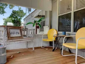 Image of Lake Bungalow-Pet friendly- Highport Marina