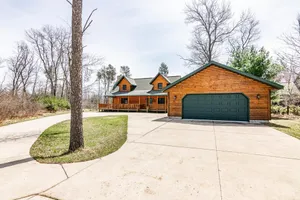 Image of CUSTOM BUILT LOG HOME ON LAKE ARROWHEAD GOLF COURSE