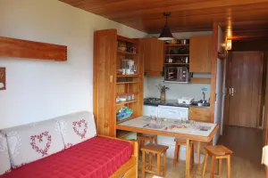 Image of Studio quiet with stunning views over the valley