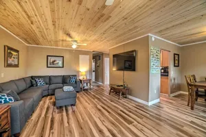 Image of Lakefront, Jet ski, or Boat rentals and a hot tub!