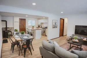 Image of Cozy Convenient Basement Apt.