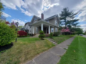 Image of Middletown Centenarian 4 Bed 2 Bath Sleeps 12