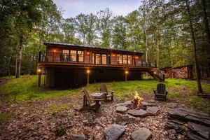 Image of Rustic-chic Cabin ☆ 15 to Woodstock 25 to Hunter