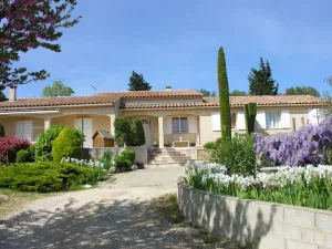 Image of Large house in Sernhac