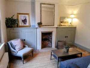 Image of Stunning New Forest Cottage close to Paultons Park