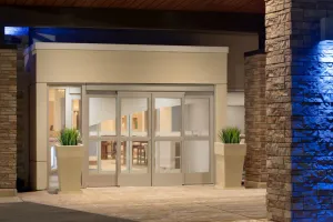Image of Cross Creek Inn & Suites
