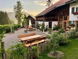 Image of Apartment 'Wertach' with Mountain View and large garden
