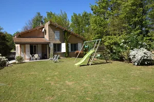 Image of Modern vacation home with private garden