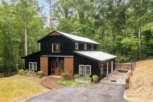Image of Paddle Creek Retreat!