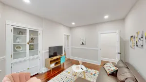 Image of 15 minutes to Fenway Park! Family-sized unit offers free parking.