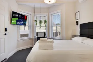 Image of L201 · The Lack - Bay Queen Suite - A01