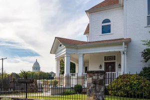 Image of The White House in Capitol View- 4-Bed, 5.5-Bath