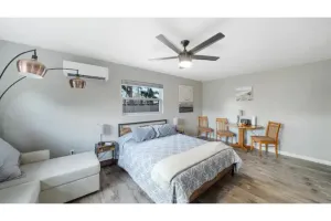 Image of Beautiful, spacious studio apartment.