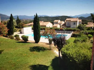 Image of Superb apartment, in residence with swimming pool, 5 min from st florent.