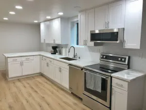 Image of Spacious Maple Leaf Guest Suite