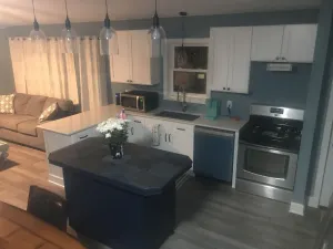 Image of All Seasons Sunset Bay cottage, walk to beach.