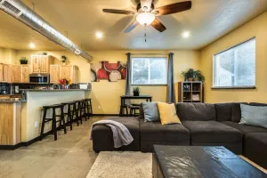 Image of Secluded Nampa Idaho Home, Near Shopping