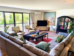 Image of Milton Village Retreat - secluded comfort
