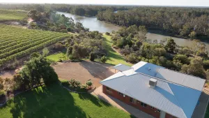 Image of Pet friendly accommodation on the Murray River