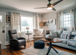 Image of 'Burg Bungalow in the ❤ of Lewisburg behind WVSOM