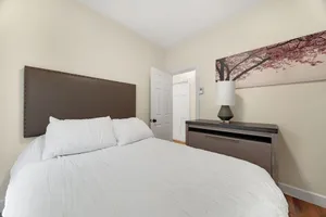 Image of 2BD Modern and Spacious Apt in the Heart of Boston