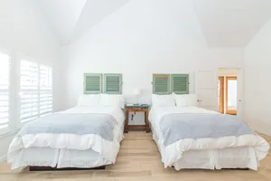 Image of The Hacienda Room (4)