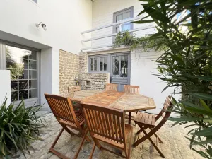 Image of Maison Magnolia proche de la plage à Sainte Marie de Ré
