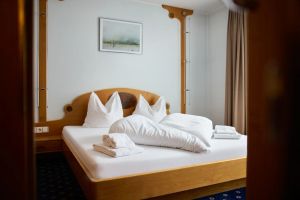 Image of 1105 Veilchen