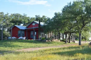Image of La Casa Roja on the Llano River