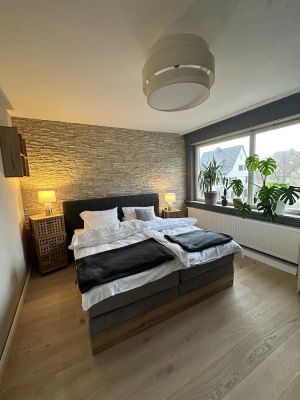 Image of Large townhouse with cigar room and garden