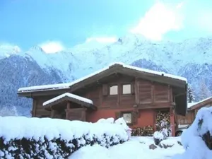 Image of 🏔🚠CHAMONIX - LES HOUCHES \/ LOG Fire \/ Views \/ SC 2-3 bed CHALET \/ 5-7max 🏂⛷
