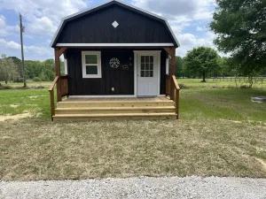 Image of Lone Star Cabin