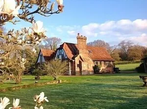 Image of Outstanding Self Catering Cottage With Beautiful Gardens