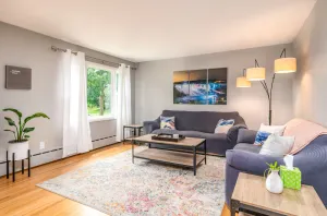 Image of Parkside Estate, Niagara Falls, USA + Free Parking