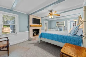 Image of Walking Distance from the Stadium in Beautiful Greenville NC. Sleeps 8.
