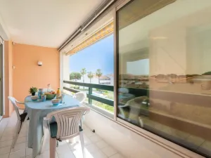 Image of Apartment Les Terrasses du Lac-9 by Interhome