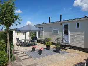 Image of Family friendly chalet Emma on the 5 * family park Julianahoeve, on the beach