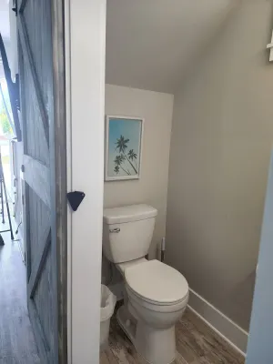 Image of Cozy Conch - oceanside charmer 10 minutes from beaches