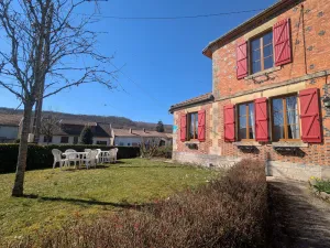 Image of Charming 3-Bedroom Cottage in Verdant Futeau, Near Verdun and Châlons-en-Champagne