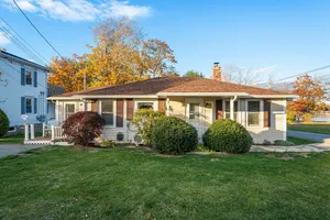 Image of Charming Cottage Steps from Hulls Cove Beach & Entrance to Acadia!