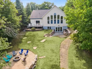 Image of Love Lake Manor