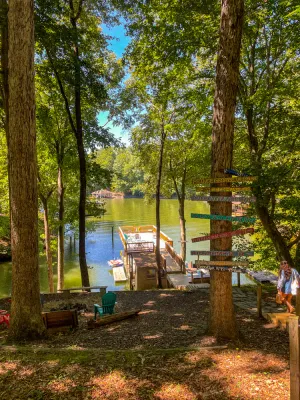 Image of 2.5 wooded acres on quiet deep water cove - create great vacation memories.