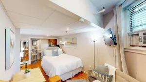 Image of Large Private Room, Walk To Fenway, Bu, Hospitals