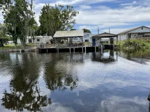 Image of FISHERMAN'S PARADISE! 2Bd\/2Ba waterfront retreat with access to Lake Okeechobee!