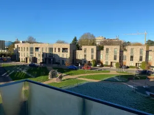 Image of Contemporary 2 Bed Apt;10 mins walk :Addenbrookes\/Papworth