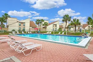 Image of Relaxing Turtle's Nest at Horizon South  2\/2 Townhouse minutes from PCB hotspots