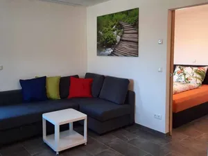 Image of Kiwi apartment with balcony - Kiwi vacation apartment