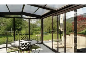 Image of Magnificent studio with swimming pool in idyllic setting