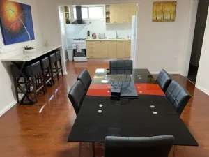 Image of Pet-Friendly 4-Bedroom Cabin, very close to Murray River, plenty of Parking